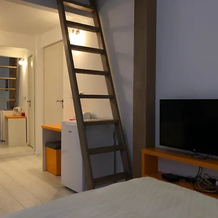 Biser Guest house *